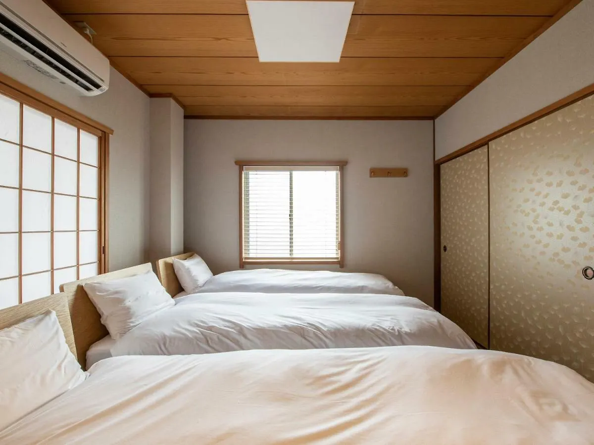 Vakantiehuis Nid Osaka Atre Nakatsu Villa